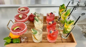 Cocktail drinks on a tray