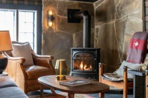 Fire place with chairs at the Alpine